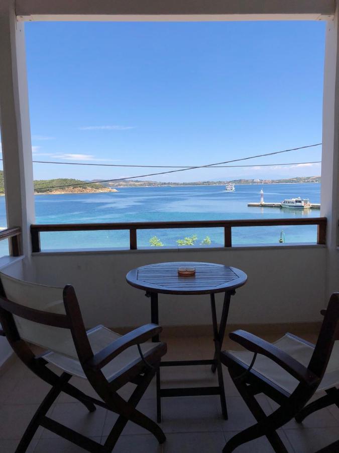Pansion Pasalimani Hotel Амоляни Екстериор снимка